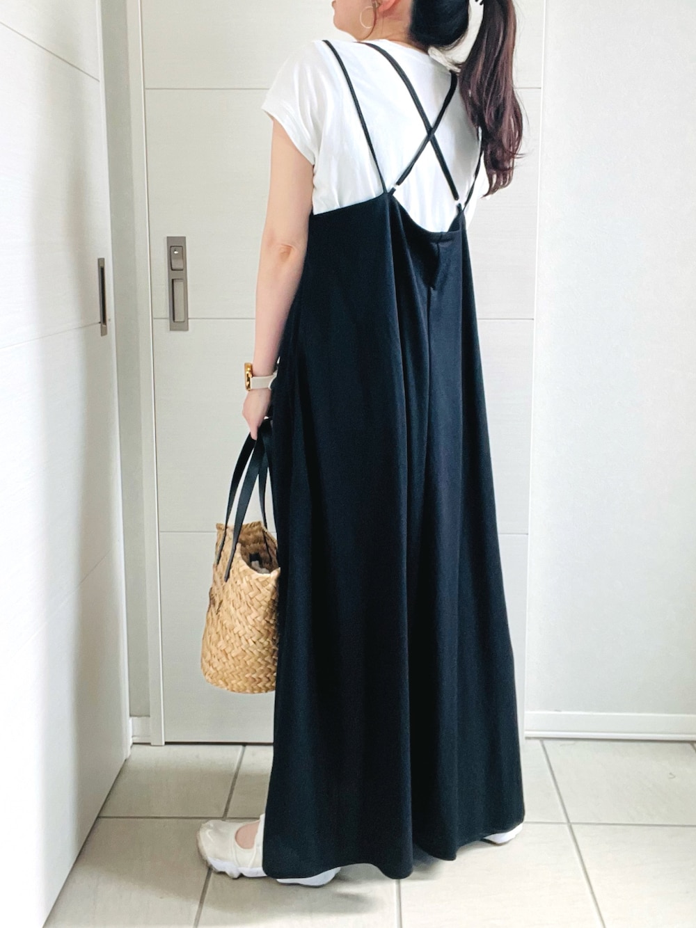 「みんなの白Tフェス、おでかけコーデ、大人女子、シンプルコーデ、シンプル、Fizz、フィズ、キャミワンピ、夏コーデ、プチプラ、かごバッグ、休日スタイル、低身長、低身長コーデ、低身長女子」｜「recaのフレンチスリーブシンプルカットソー（Tシャツ/カットソー、ホワイト系）」を使った、❁⃘asa❁⃘さん（レディース・150cm）の夏コーディネートの1枚目の写真