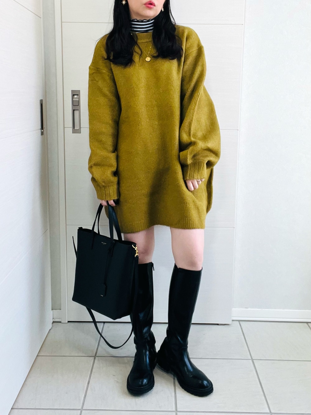 「ファッションを楽しもう、お出かけコーデ、カジュアルコーデ、大人可愛い、ニット、ビッグシルエット、マスタード、カラーコーデ、低身長、低身長コーデ、低身長女子、reca、recaコーデ、レカ(reca)、ニットワンピース」｜「recaのビッグシルエットボリュームニット（ニット/セーター、イエロー系）」を使った、❁⃘asa❁⃘さん（レディース・150cm）の秋コーディネートの1枚目の写真