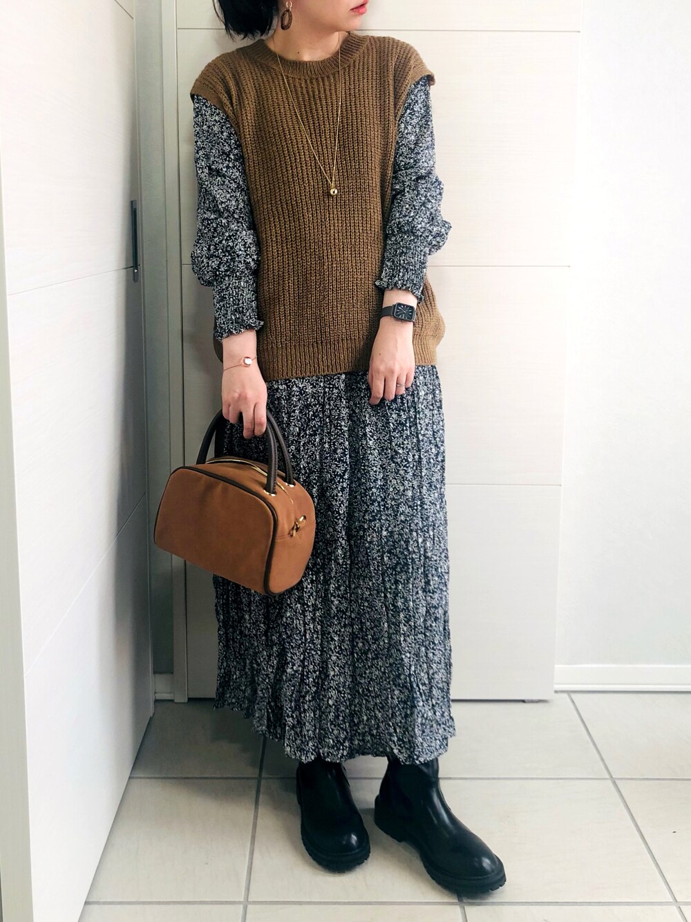 レディースの秋コーディネートの1枚目の写真