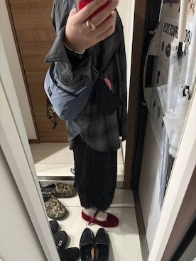 「アイテム（ポーチ、ブラック系）」を使った、モエカさん（レディース・158cm）の秋コーディネート