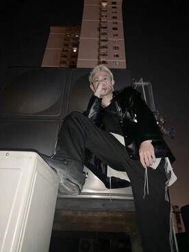 「PALACE（パレス）のアイテム（バッグ）」を使った、秦然さん（メンズ・175cm）の春コーディネート
