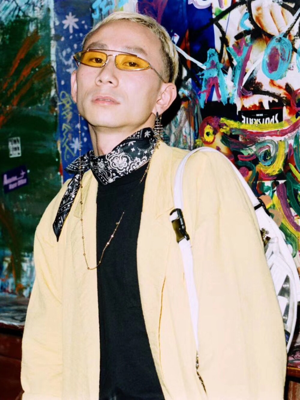 「ootd」｜「Cycle By Myobのアイテム（トップス、イエロー系）」を使った、秦然さん（メンズ・175cm）の夏コーディネートの1枚目の写真