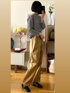「アイテム（ルームシューズ/スリッパ）」を使った、minako_1027さん（レディース・170cm）の冬コーディネート