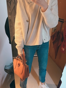 「アイテム（バッグ、オレンジ系）」を使った、ウェイツさん（レディース・163cm）の冬コーディネート