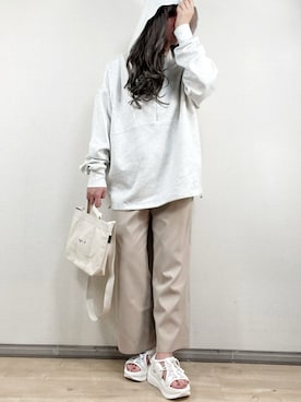 「Le temps riche（ルタンリッシュ）のアイテム（パンツ）」を使った、ange⭐︎さん（レディース・165cm）の春コーディネート