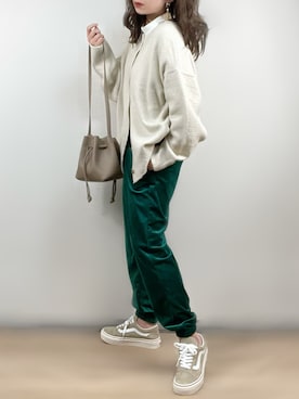 「ANGIE（アンジー）の2WAYオーバーサイズカラーカーディガン（カーディガン/ボレロ）」を使った、ange⭐︎さん（レディース・165cm）の冬コーディネート