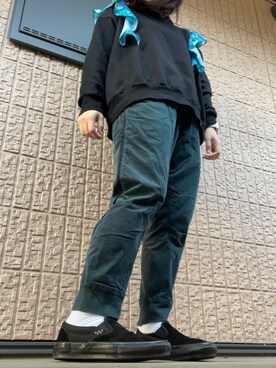 「スニーカー好きと繋がりたい」｜「アイテム（スリッポン）」を使った、mikiさん（レディース・160cm）の冬コーディネート