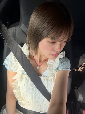 「LOWRYS FARM（ローリーズファーム）のカラービーズハートネックレス　 632419（ネックレス、レッド系）」を使った、yuicoさん（レディース・157cm）の春コーディネート