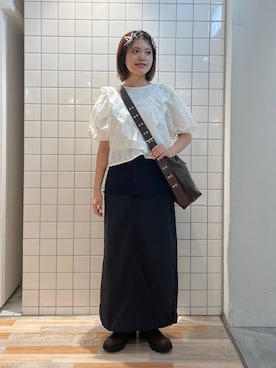 「アイテム（ボディバッグ/ウエストポーチ、ブラウン系）」を使った、yuicoさん（レディース・157cm）の夏コーディネート