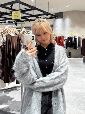 「LOWRYS FARM（ローリーズファーム）のシャギーロングＶカーディガン　595935（カーディガン/ボレロ）」を使った、yuicoさん（レディース・157cm）の秋コーディネート