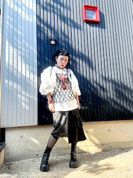 「niko and...（ニコアンド）の【STRANGER THINGS】コラボ ラッフルスリーブTシャツ（Tシャツ/カットソー）」を使った、RYOKOさん（レディース・151cm・50代）の秋コーディネート