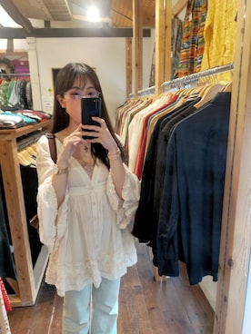 「BEAMS（ビームス）のアイテム（シャツ/ブラウス）」を使った、OMIさん（レディース・165cm）の春コーディネート