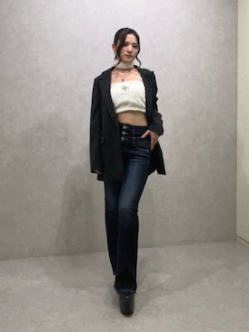 「GYDA（ジェイダ）のアイテム（パンツ）」を使った、NANASEさん（レディース・155cm）の秋コーディネート
