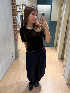 「LOWRYS FARM（ローリーズファーム）のベロアホルター２Ｐ５Ｓ　1052782（Tシャツ/カットソー、ブラウン系）」を使った、華笑さんの夏コーディネート
