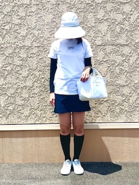 「adabat（アダバット）の2WAYワイドサンバイザー【UVカット】（ハット、ホワイト系）」を使った、こまさん（レディース・165cm）の夏コーディネート