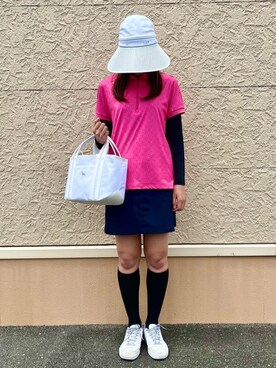 「adabat（アダバット）の2WAYワイドサンバイザー【UVカット】（ハット、ホワイト系）」を使った、こまさん（レディース・165cm）の夏コーディネート