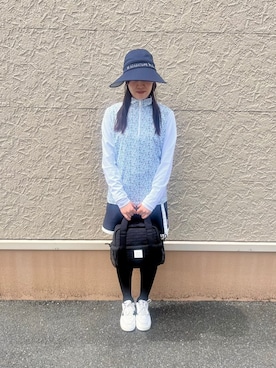 「adabat（アダバット）の2WAYワイドサンバイザー【UVカット】（ハット、ブルー系）」を使った、こまさん（レディース・165cm）の春コーディネート