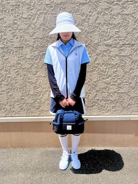 「adabat（アダバット）の2WAYワイドサンバイザー【UVカット】（ハット、ホワイト系）」を使った、こまさん（レディース・165cm）の春コーディネート