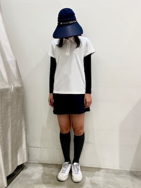 「adabat（アダバット）の2WAYワイドサンバイザー【UVカット】（ハット、ブルー系）」を使った、こまさん（レディース・165cm）の夏コーディネート