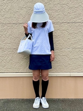 「adabat（アダバット）の2WAYワイドサンバイザー【UVカット】（ハット、ホワイト系）」を使った、こまさん（レディース・165cm）の夏コーディネート