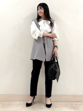 「INDIVI（インディヴィ）の【2点セット／UVケア】ツイードジレ＆ボウタイブラウス カセット服（その他トップス、ブラック系）」を使った、wear20002660さん（レディース）の春コーディネート