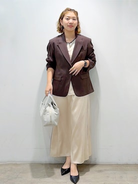 「アイテム（ボストンバッグ、グレー系）」を使った、sumicaさん（レディース・157cm）の秋コーディネート