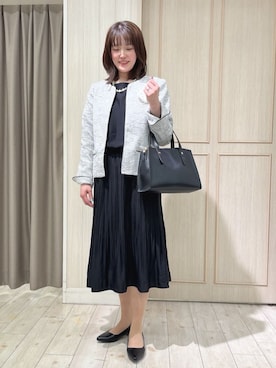 「SHOO・LA・RUE（シューラルー）の◆【通勤/セレモニー】女性らしいハートネック パイピング ツイードジャケット（ノーカラージャケット、グレー系）」を使った、kaneさん（レディース・158cm）の冬コーディネート