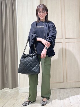 「SHOO・LA・RUE（シューラルー）の◆【高レビュー】洗えてサラサラ スクエアニットパンプス（パンプス、ブラック系）」を使った、kaneさん（レディース・158cm）の春コーディネート