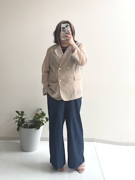 「スタッフ」｜kinakoさんさん（レディース・163cm）の春コーディネート