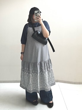 「スタッフ」｜kinakoさんさん（レディース・163cm）の春コーディネート