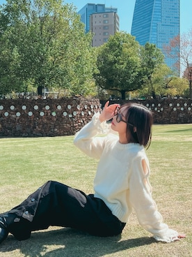 「HIGASHI（ヒガシ）のアイテム（ニット/セーター、ホワイト系）」を使った、asupiさん（レディース・154cm）の夏コーディネート