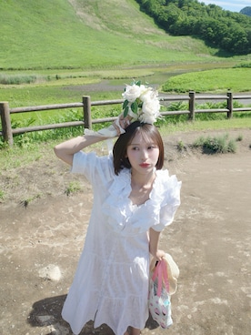 「SNIDEL（スナイデル）のアイテム（ワンピース/ドレス、ホワイト系）」を使った、asupiさん（レディース・154cm）の春コーディネート