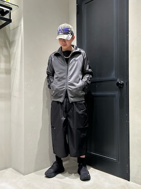 「BEAVER（ビーバー）のB omnivore/ビーオムニボー　PAPER SHORTS（その他パンツ、ブラック系）」を使った、hyuumaaさん（メンズ・165cm）の春コーディネート