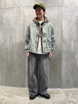 「JOURNAL STANDARD（ジャーナルスタンダード）のM-BDU ガーメント ダイ ショート ブルゾン（ミリタリージャケット、グリーン系）」を使った、小山さん（メンズ・171cm）の冬コーディネート
