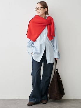「Deuxieme Classe（ドゥーズィエムクラス）の* Modern Flare ジーンズ（デニムパンツ、ブルー系）」を使った、MIZUさん（レディース・162cm）の秋コーディネート