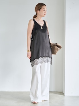 「Deuxieme Classe（ドゥーズィエムクラス）の【Raspail/ラスパイユ】Lace Switched Camisole（襯衫、ブラック系）」を使った、MIZUさん（レディース・162cm）の春コーディネート