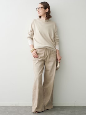 「アイテム（デニムパンツ、ベージュ系）」を使った、MIZUさん（レディース・162cm）の秋コーディネート