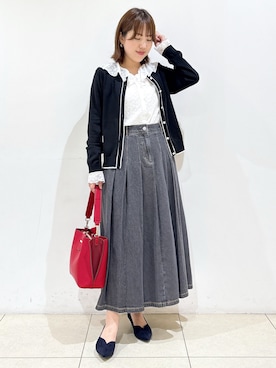 「アイテム（パンプス、ブルー系）」を使った、reoさん（レディース・157cm）の秋コーディネート