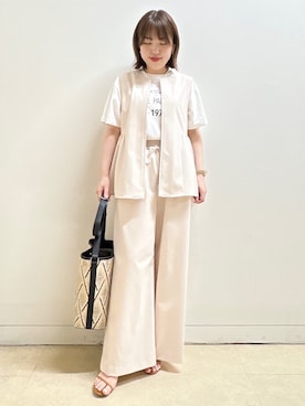 「Reflect（リフレクト）の【REGENCY WORKS／Reflect別注カラーあり】ロゴTシャツ（Tシャツ/カットソー、ホワイト系）」を使った、reoさん（レディース）の夏コーディネート
