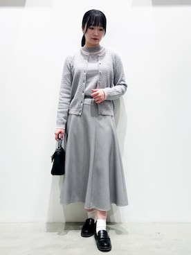 「grove（グローブ）のミニケーブルクルーネックカーディガン（カーディガン/ボレロ、グレー系）」を使った、gksn9912さん（レディース）の冬コーディネート