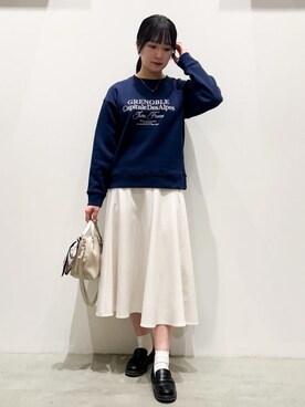 「grove（グローブ）のプレッピーロゴ裏起毛スウェット（スウェット、ブルー系）」を使った、gksn9912さん（レディース）の冬コーディネート