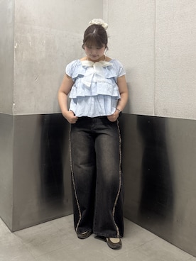 「w closet（ダブルクローゼット）のフリンジバギーデニムパンツ（デニムパンツ、ブラック系）」を使った、ryokawcloさん（レディース・165cm）の夏コーディネート