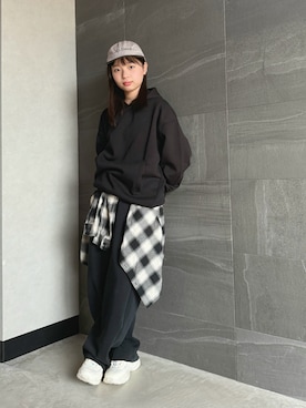 「アイテム（パーカー）」を使った、uranさん（キッズ・147cm）の秋コーディネート