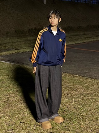 「Figments(フィグメンツ)のストライプワークデニム(デニムパンツ)」を使った、uranさん(キッズ・150cm)の秋コーディネート