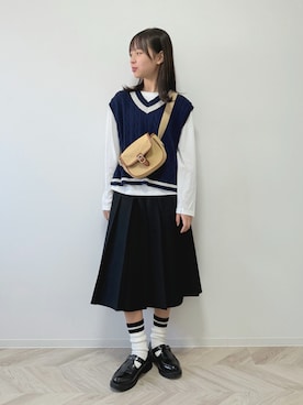 「アイテム（スカート）」を使った、uranさん（キッズ・147cm）の秋コーディネート