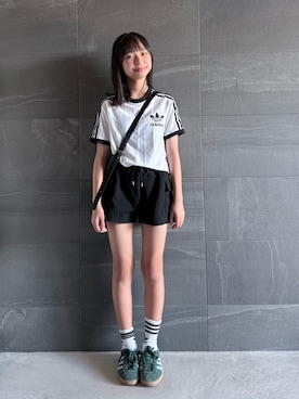 「アイテム（レッグウェア）」を使った、uranさん（キッズ・147cm）の秋コーディネート