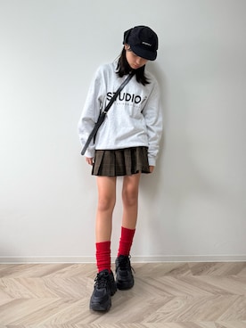 「アイテム（スカート）」を使った、uranさん（キッズ・147cm）の秋コーディネート