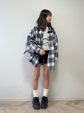 「アイテム（バッグ）」を使った、uranさん（キッズ・147cm）の秋コーディネート