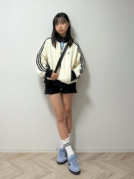 「アイテム（カーゴパンツ）」を使った、uranさん（キッズ・147cm）の冬コーディネート