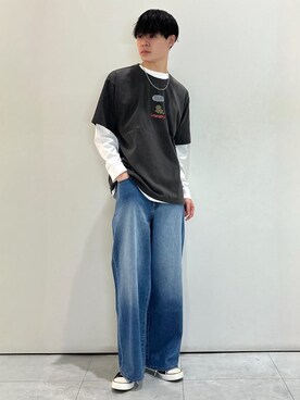 「Right-on（ライトオン）のOther(ソノタ)【ＧＡＲＦＩＥＬＤ】グラフィックプリントＴシャツ（Tシャツ/カットソー、グレー系）」を使った、chiiiba0410さん（メンズ）の春コーディネート